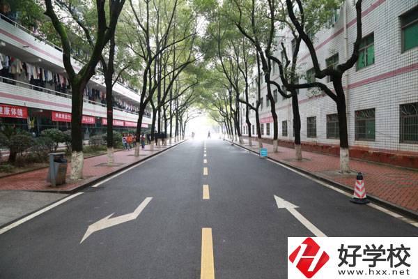 湖南現(xiàn)代物流職院環(huán)境如何？辦學(xué)優(yōu)勢在哪？