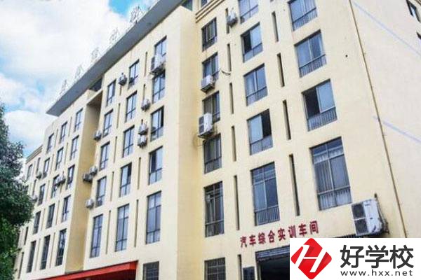 益陽市第一職業(yè)中專學(xué)校是重點(diǎn)學(xué)校嗎？升學(xué)率高嗎？