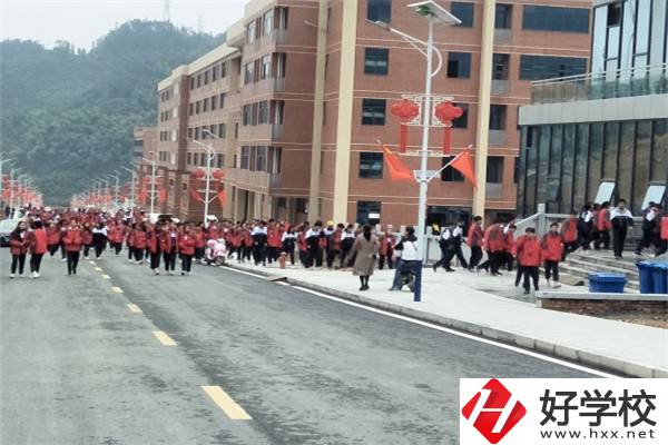 益陽(yáng)有哪些公辦職高？學(xué)費(fèi)多少？