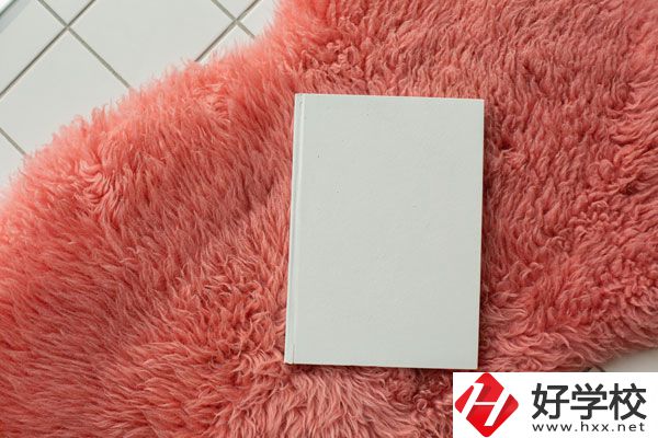 懷化啟航衛(wèi)生學(xué)校護(hù)理專業(yè)好不好？學(xué)費(fèi)貴嗎？