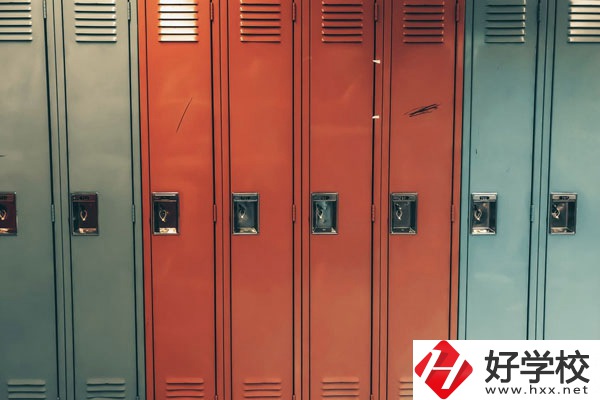 宜章湘粵中等職業(yè)技術(shù)學(xué)校辦學(xué)特色是什么？