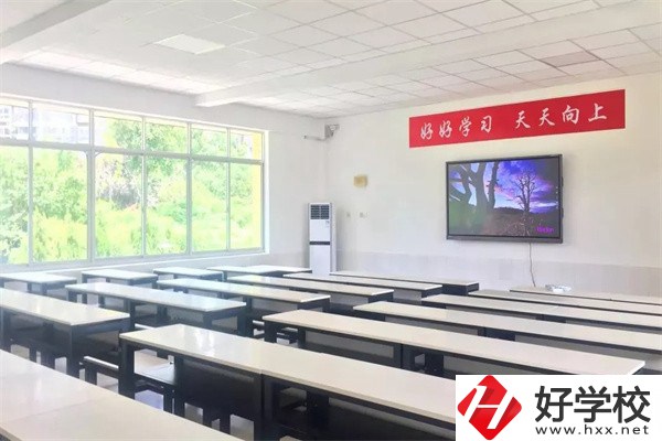 長(zhǎng)沙有什么衛(wèi)校？學(xué)校條件怎么樣？