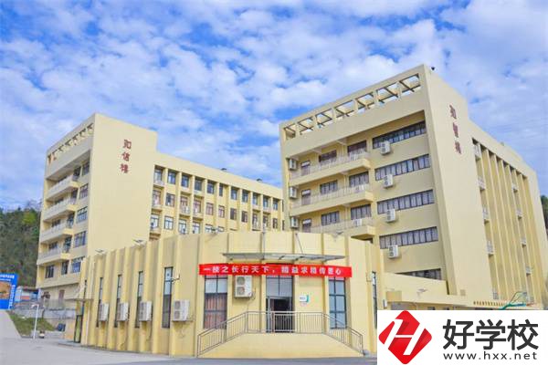 郴州技師學(xué)院辦學(xué)條件好嗎？開設(shè)有什么專業(yè)？