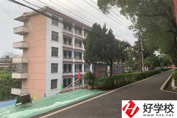 株洲英泰軟件工程技術(shù)學(xué)校在哪里？辦學(xué)條件怎樣？
