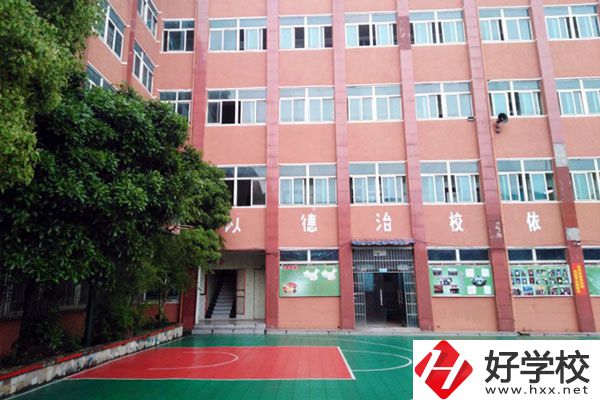 岳陽(yáng)市中山財(cái)經(jīng)職業(yè)學(xué)校好不好？值得報(bào)考嗎？