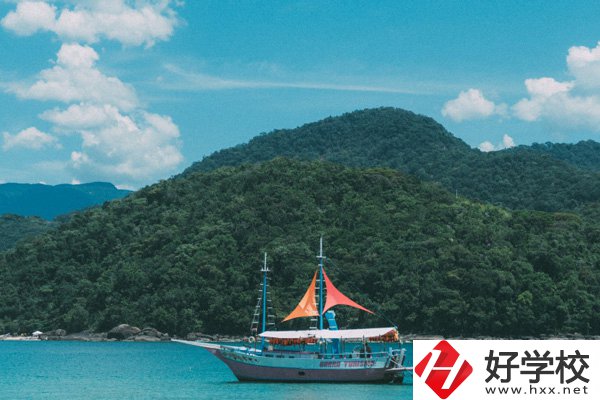 株洲南方航空高級技工學校怎么樣?有什么特色專業(yè)？