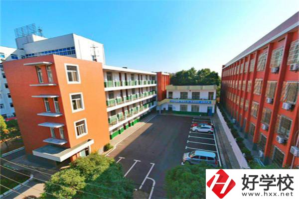 中國水電八局高級技工學校是所什么學校？有什么優(yōu)勢？