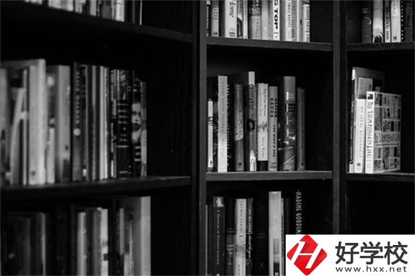 湖南初中畢業(yè)選3+2還是3+3？有五年制大專推薦嗎？