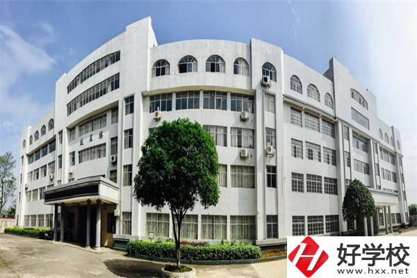 婁底市最好的公辦中專是哪所？有什么辦學(xué)特色？