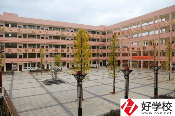 祁陽(yáng)縣職業(yè)中等專業(yè)學(xué)校好不好？宿舍好不好？