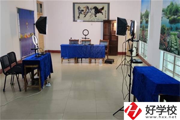 湘潭縣科旺中等職業(yè)技術學校實訓室