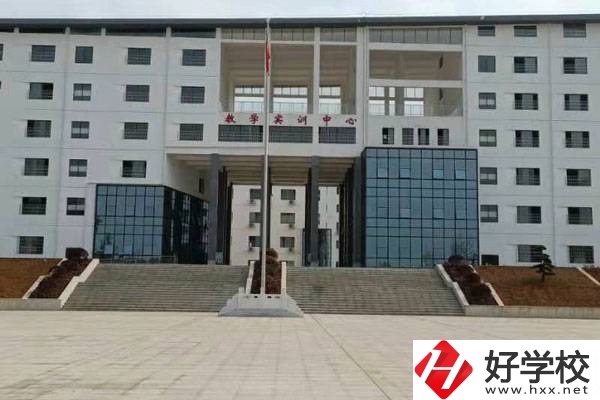 衡陽市第五技工學(xué)校有哪些辦學(xué)特色？