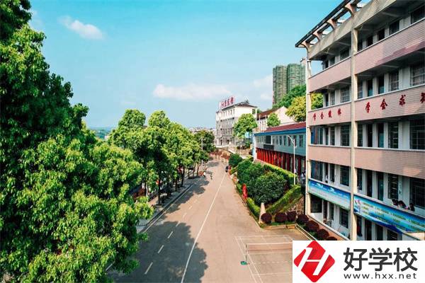 懷化有可以考大學(xué)的中職學(xué)校嗎？哪所升學(xué)情況比較好？
