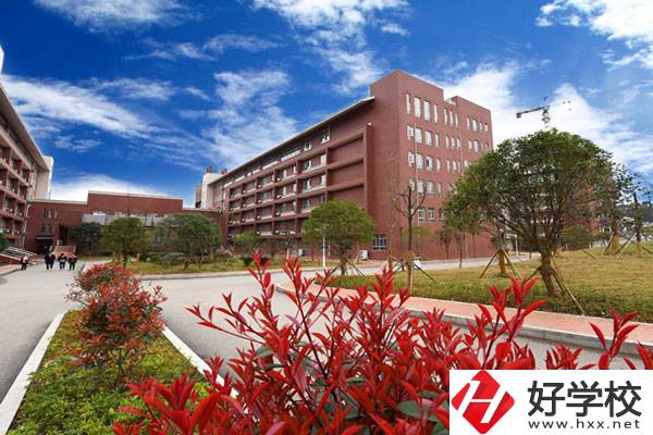 張家界航空工業(yè)職業(yè)技術(shù)學(xué)院航空專業(yè)有哪些報(bào)考要求？