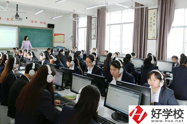 張家界有哪些公辦技校？公辦技校免學(xué)費嗎？