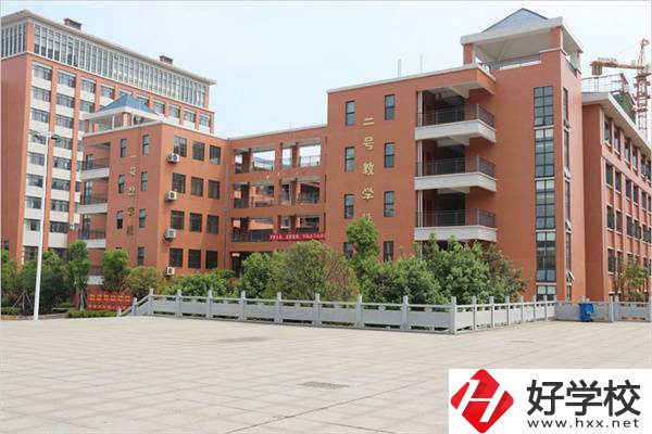 男生可以學(xué)幼兒保育專業(yè)嗎？郴州有學(xué)校推薦嗎？
