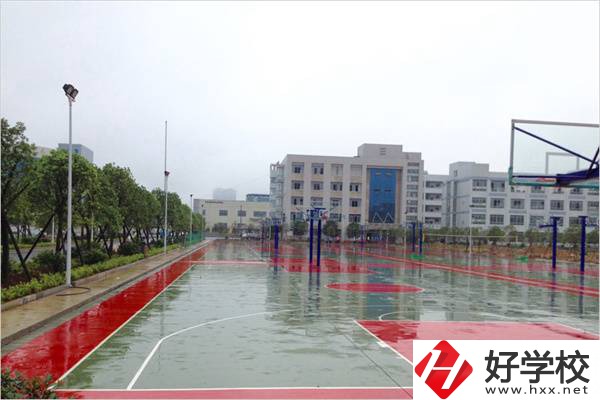 瀏陽(yáng)最好的技校是哪一所？開設(shè)有什么專業(yè)？