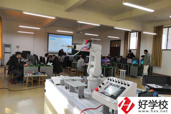 郴州職業(yè)技術(shù)學(xué)院中職部好不好？值得讀嗎？