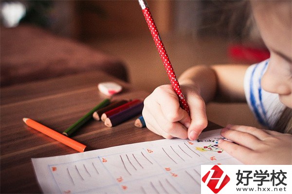 永州職高的分?jǐn)?shù)線(xiàn)是多少？成績(jī)很差能讀職高嗎？