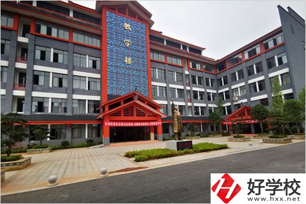 懷化精武體育藝術(shù)職校有哪些專業(yè)？就業(yè)方向怎么樣？