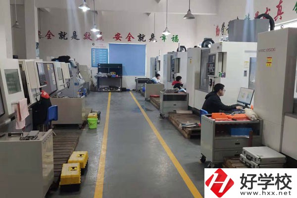 永州市工商職業(yè)中等專業(yè)學(xué)校地址在哪，有哪些熱門專業(yè)？