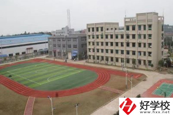 長沙經(jīng)貿(mào)職業(yè)中專學(xué)校專業(yè)情況如何，助學(xué)政策有哪些？