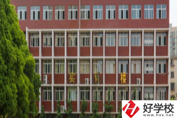 湖南工業(yè)貿(mào)易學(xué)校的移動(dòng)商務(wù)專業(yè)怎么樣？